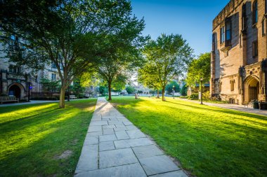Geçit ve Binalar, yeni h Yale Üniversitesi kampüsünde