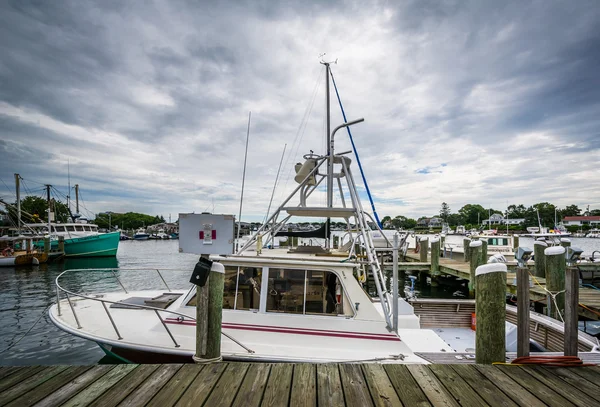 Łodzie i doków w porcie Hyannis, Cape Cod, Massachusett — Zdjęcie stockowe