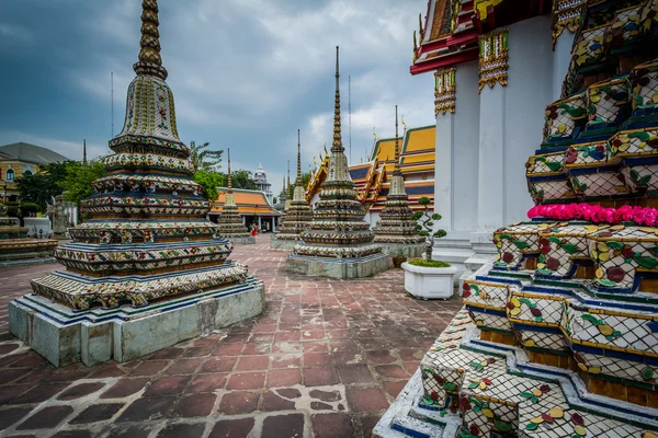 El histórico templo budista Wat Pho, en Bangkok, Tailandia . —  Fotos de Stock