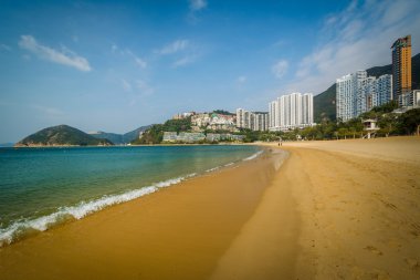 Plaj ve Repulse Bay, Hong Kong, Hong Kong, gökdelenler.