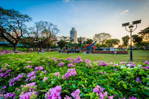 Gärten im rizal park, in ermita, manila, den philippinen. — Stockfoto