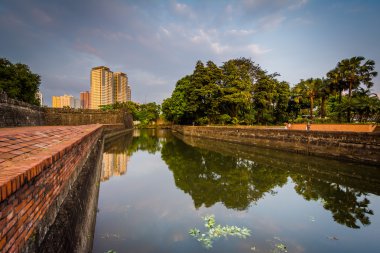 Hendek Fort Santiago, Intramuros, Manila, Filipinler.
