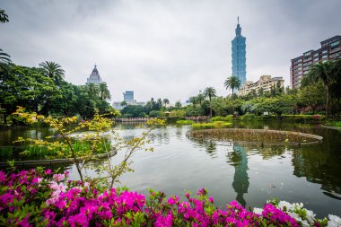 Çiçek, göl ve Taipei Zhongshan Park, 101 Xinyi Di