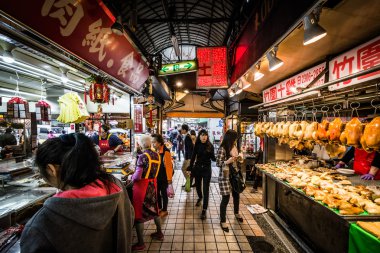 Dongsanshui Street Market, Wanhua District, Taipei, T