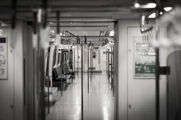 The interior of an MRT train in Taipei, Taiwan. — Stock Photo, Image