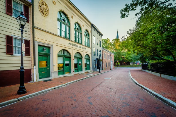 Edificios históricos a lo largo del Círculo Estatal, en el centro de Annapolis, Ma — Foto de Stock