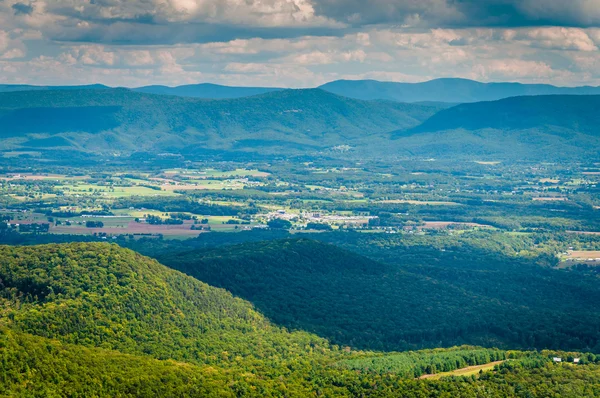 View of the Shenandoah Valley and Appalachian Mountains from the — Stock Photo, Image