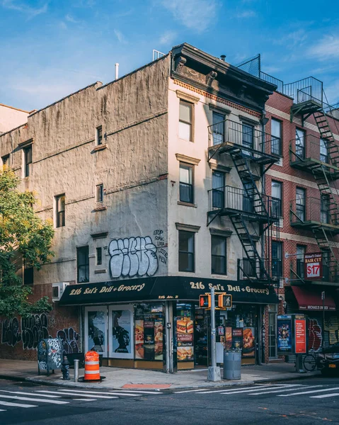 Skrzyżowanie 13Th Street Avenue East Village Manhattan Nowy Jork — Zdjęcie stockowe