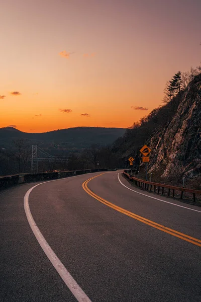 Route 202 Při Západu Slunce Poblíž Medvědí Hory Bridge Peekskill — Stock fotografie