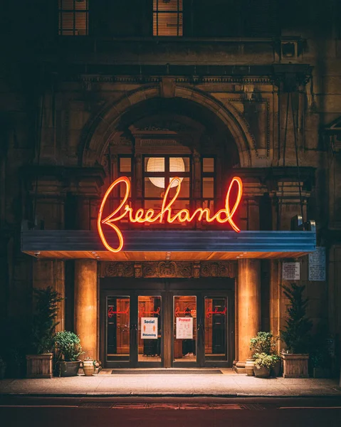 Signo Neón Del Freehand Hotel Manhattan Nueva York — Foto de Stock