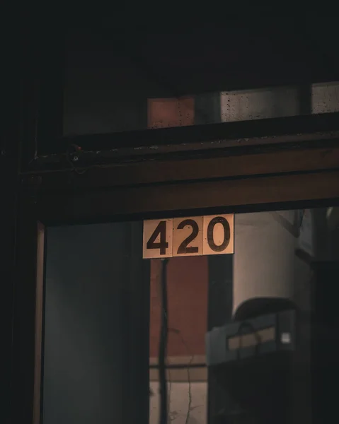 420 House Number Worcester Massachusetts — Stock Photo, Image