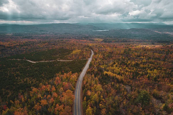 Veduta Delle Montagne Della Foresta Vicino All Abate Nel Bosco — Foto Stock