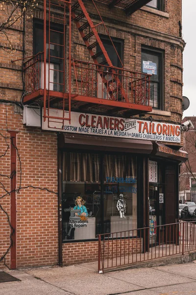 Firma Limpiadores Williamsburg Brooklyn Nueva York — Foto de Stock