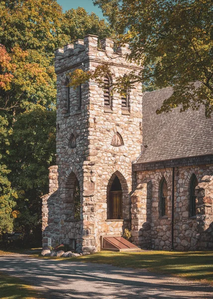 Edificio Piedra Con Una Gran Puerta Arqueada Cragsmoor Stone Church — Foto de Stock