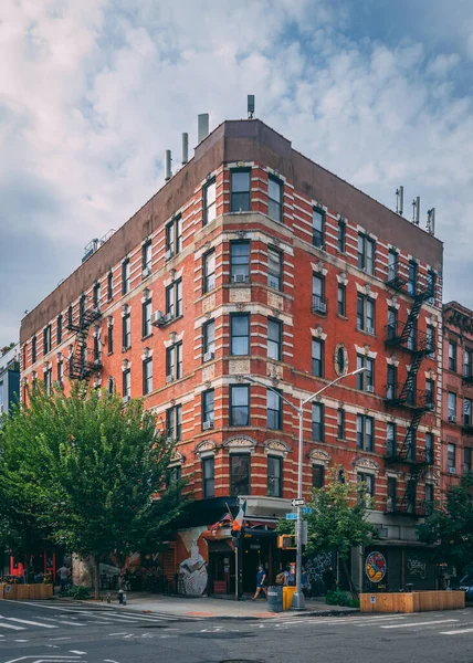 Architektura Skrzyżowaniu Avenue 13Th Street East Village Manhattan Nowy Jork — Zdjęcie stockowe