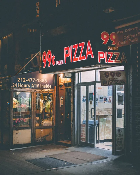 Cent Pizza Shop Night East Village Manhattan New York City — Stock Photo, Image