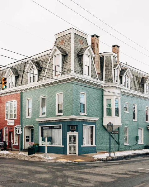 Πολύχρωμα Ζωγραφισμένα Σπίτια Στο Chambersburg Πενσυλβάνια — Φωτογραφία Αρχείου