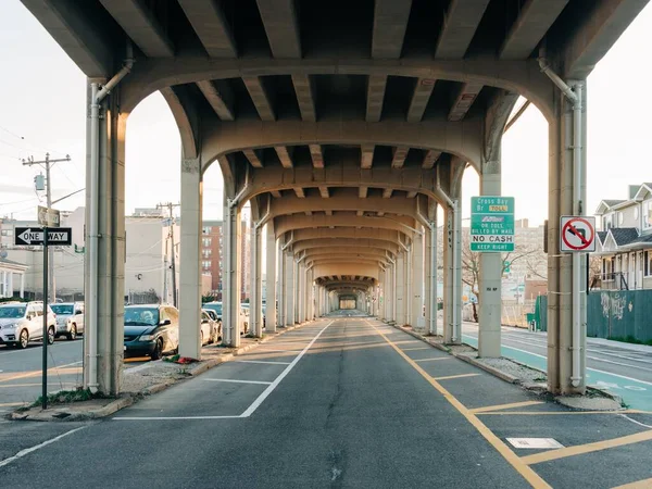 Rockaways Queens New York Bir Alt Geçit — Stok fotoğraf