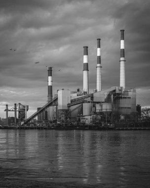 Roosevelt Adası, New York 'tan Ravenswood Üretim İstasyonu