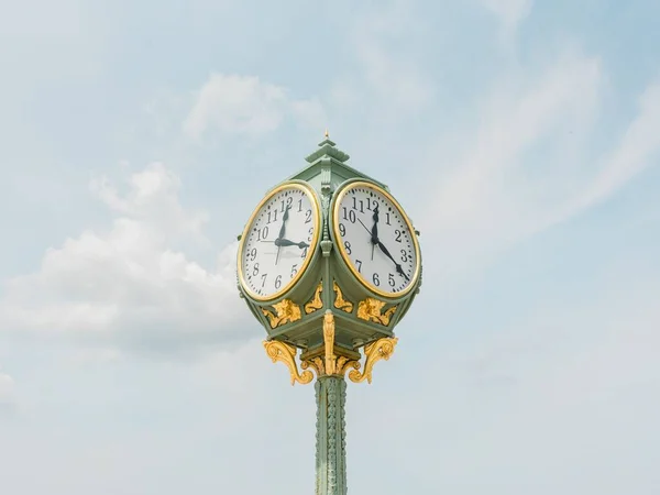 Мудрые Часы Мемориальные Часы Риис Парк Парке Якоба Рииса Рокауэйсе — стоковое фото