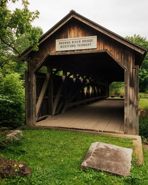 Browns River Covered Bridge Westford Vermont — Stockfoto