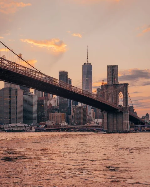 Pôr Sol Sobre East River Brooklyn Bridge Com Horizonte Manhattan — Fotografia de Stock