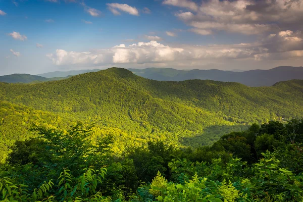 Vista nocturna de las montañas Apalaches desde el Blue Ridge Pa — Foto de Stock