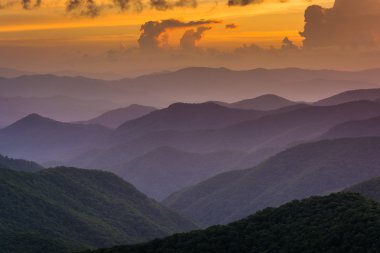 caney çatal overlook o dan Appalaş Dağları üzerinden günbatımı