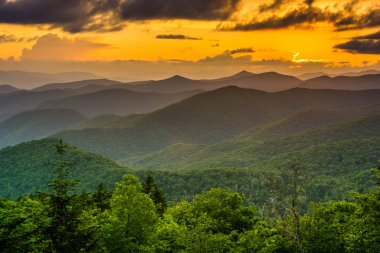 caney çatal overlook o dan Appalaş Dağları üzerinden günbatımı