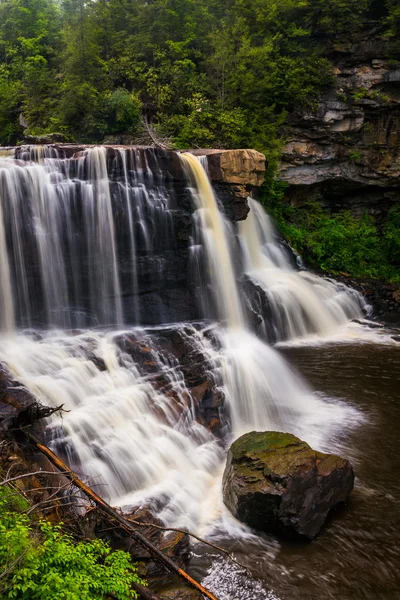 Visa av blackwater faller, på blackwater falls state park, west v — Stockfoto