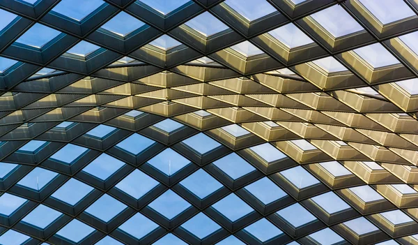 Architektonické abstrakt na stropu v kogod courty — Stock fotografie