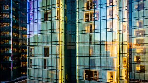 Architectural details of the Legg Mason Building in Harbor East, — Stock Photo, Image