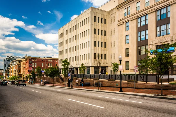 Gebäude entlang der charles street in baltimore, maryland. — Stockfoto