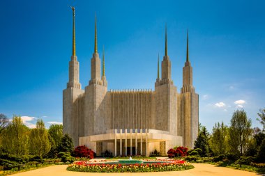 kensingto washington dc mormon Tapınağı önünde bahçeleri