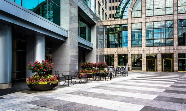 Courtyard in downtown Charlotte, North Carolina. — Stock Photo, Image