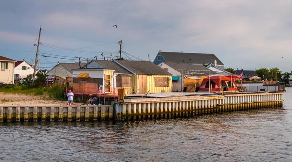 Edificios dañados a lo largo de la entrada de Manasquan en Point Pleasant Be — Foto de Stock