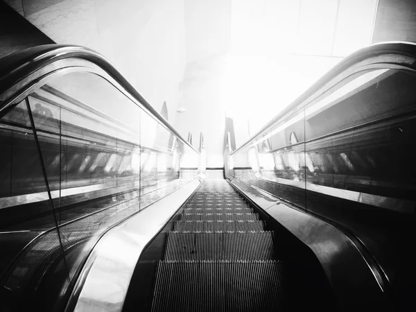 Rolltreppe im Ostgebäude der Nationalgalerie für Kunst in — Stockfoto