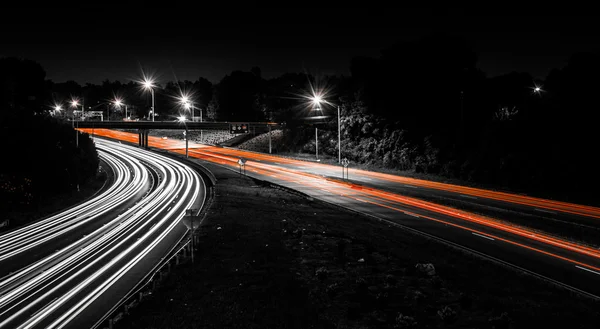 Highway at night in Charlotte, North Carolina. — Stock Photo, Image