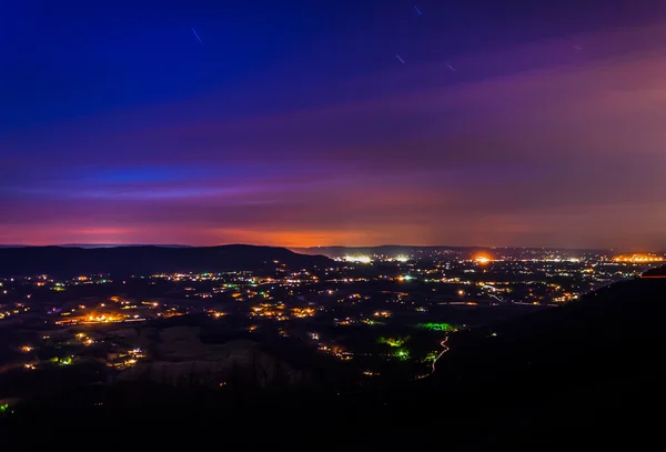 Longa exposição do Vale do Shenandoah à noite, de Skyline Dr — Fotografia de Stock