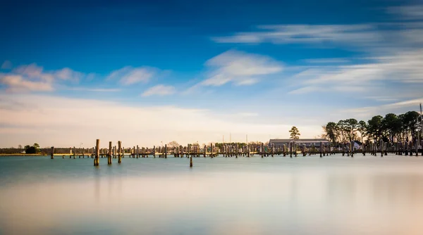 Long exposure of the harbor in Oxford, Maryland. — Stock Photo, Image