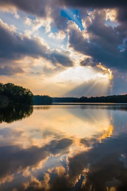 gifford, pinchot göl günbatımı yansıtan pinchot state park