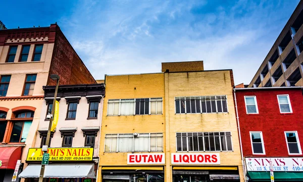 Eutaw Baltimore, maryl lexington market yakınındaki cadde üzerinde dükkan — Stok fotoğraf