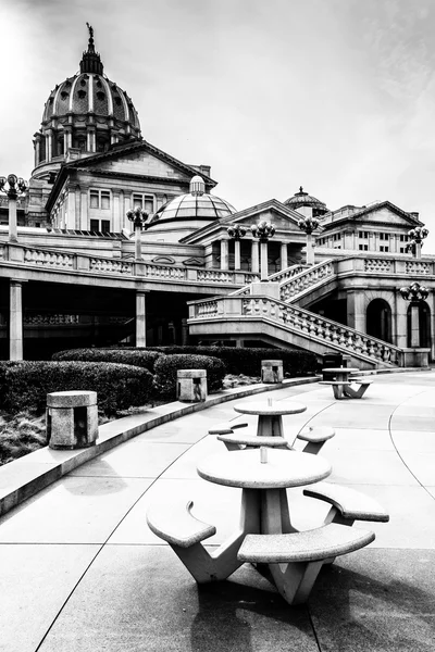 Harrisburg, pennsylvania state Capitol'de masa kalem — Stok fotoğraf