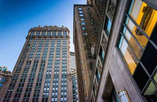 Het helmsley gebouw en 250 park avenue in midtown manhattan, — Stockfoto