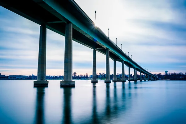 The Naval Academy Bridge, over the Severn River in Annapolis, Ma — Stock Photo, Image