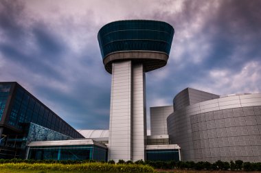 Dış hava ve Uzay Müzesi udvar-hazy merkezi üzerinde bir 