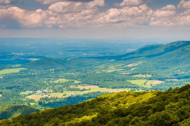 Shenandoah Vadisi üzerinden Güney Marshall, Shenandoah görünümünü