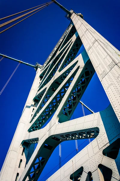 Torre da Ponte Ben Franklin na Filadélfia, Pensilvânia . — Fotografia de Stock