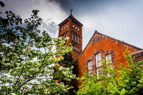 Trees and the Kline Theater a Gettysburg, Pennsylvania . — Foto Stock