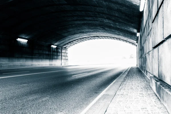 Túnel en una carretera en Washington, DC . — Foto de Stock